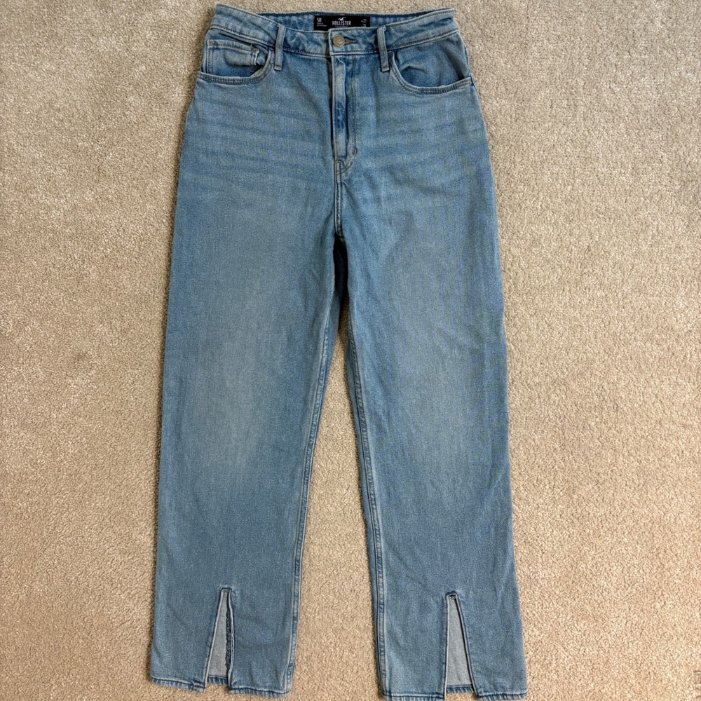 Hollister Ultra High-Rise Dad Jeans Split Hem‎ Light Wash Denim Size 27x31